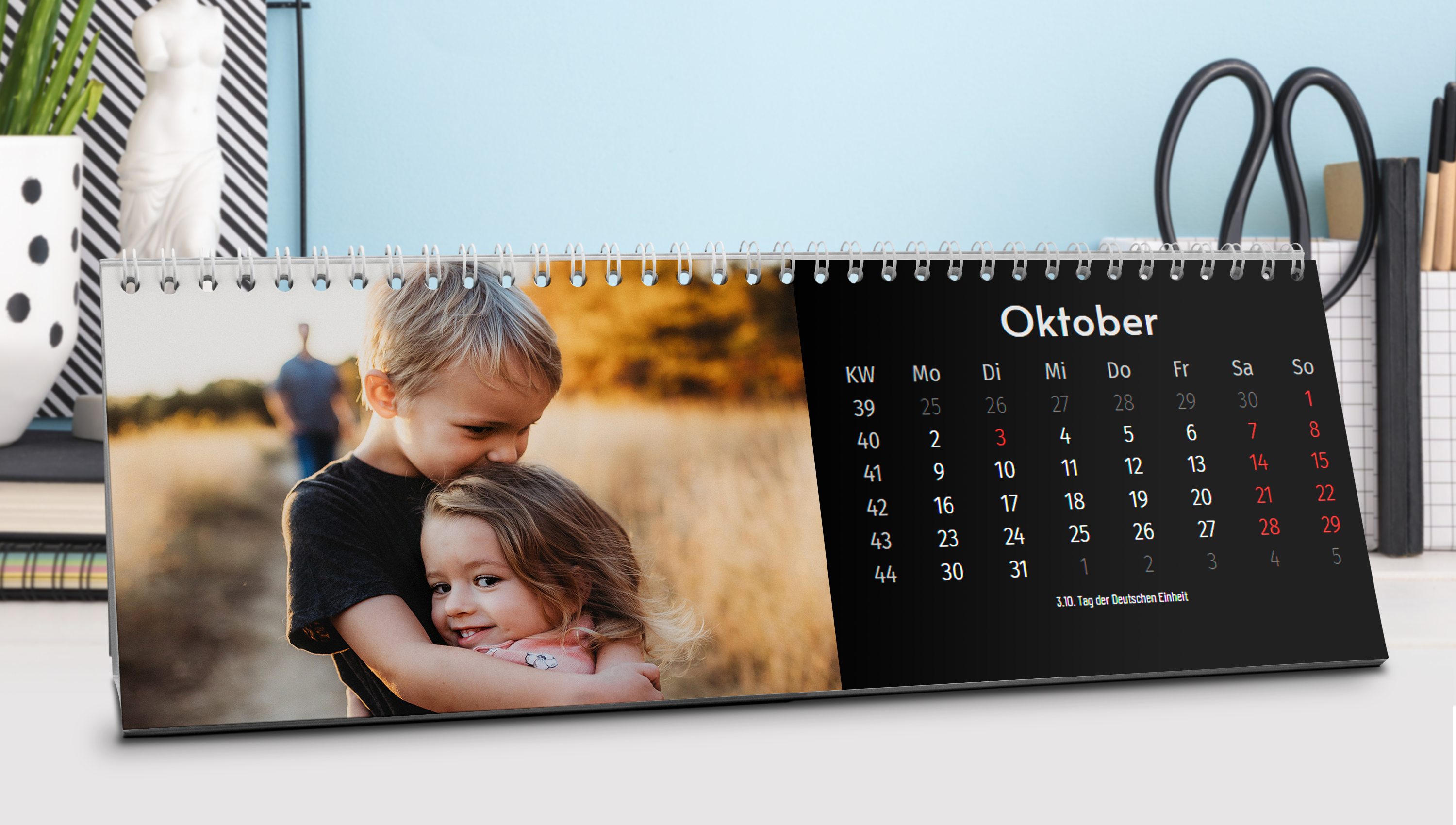 Dein Foto-Tischkalender – kompakt, persönlich und immer griffbereit